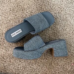 Steve Madden Blue Woven Platform Slide Mules